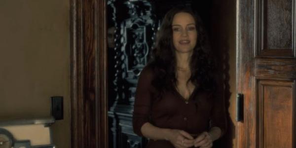 70% người xem tua lại 'The Haunting of Hill House' để soi những con ma ẩn núp trong từng khung hình 70% người xem tua lại 'The Haunting of Hill House' để soi những con ma ẩn núp trong từng khung hình