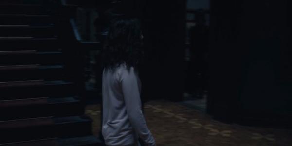 70% người xem tua lại 'The Haunting of Hill House' để soi những con ma ẩn núp trong từng khung hình 70% người xem tua lại 'The Haunting of Hill House' để soi những con ma ẩn núp trong từng khung hình