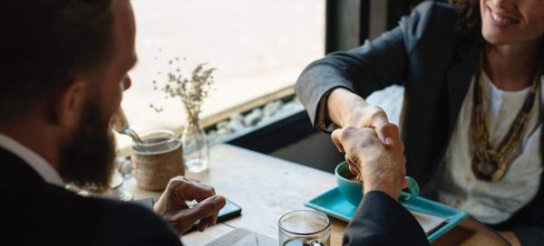 Bị chê nhạt cả đời, đây là những cách khiến cuộc trò chuyện của bạn 'nhiều muối' hơn Bị chê nhạt cả đời, đây là những cách khiến cuộc trò chuyện của bạn 'nhiều muối' hơn