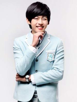 7 cựu idol K-Pop từ bỏ nghề hát để theo đuổi công việc mới 7 cựu idol K-Pop từ bỏ nghề hát để theo đuổi công việc mới