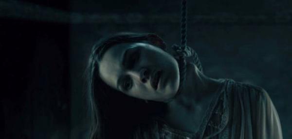 Đừng tưởng bạn đã hiểu hết 'The Haunting of Hill House', vẫn còn loạt 'twist' hack não này cơ mà! Đừng tưởng bạn đã hiểu hết 'The Haunting of Hill House', vẫn còn loạt 'twist' hack não này cơ mà!