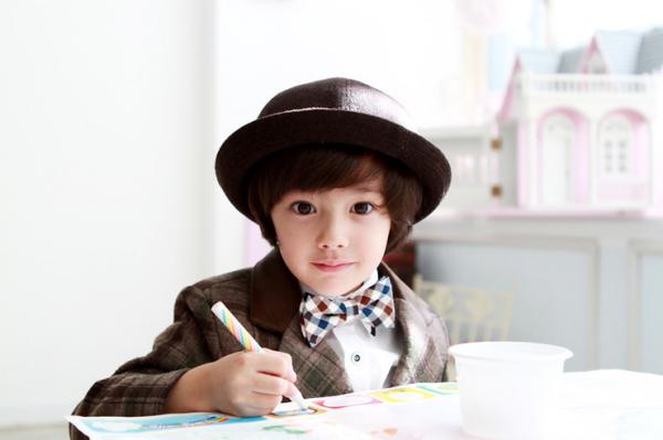 4 mẫu nhí con lai hot nhất xứ Hàn năm nào nay đã dậy thì và sở hữu nhan sắc thần tiên thế này 4 mẫu nhí con lai hot nhất xứ Hàn năm nào nay đã dậy thì và sở hữu nhan sắc thần tiên thế này