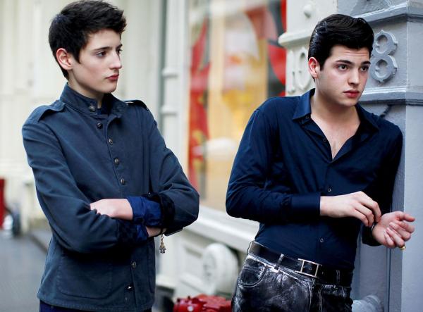 'Crazy Rich Kids': Cuộc sống thượng hạng của hai quý tử nhà tỷ phú Brant đẹp như siêu mẫu 'Crazy Rich Kids': Cuộc sống thượng hạng của hai quý tử nhà tỷ phú Brant đẹp như siêu mẫu