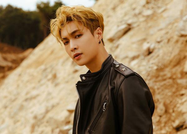Tròn 1 giờ sau khi tung ra 'Tempo', EXO đã khiến cả K-Pop rung chuyển với loạt thành tích 'khủng' Tròn 1 giờ sau khi tung ra 'Tempo', EXO đã khiến cả K-Pop rung chuyển với loạt thành tích 'khủng'