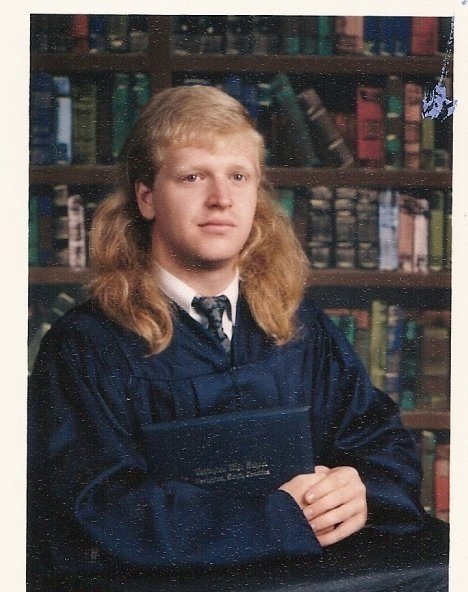 'Cả một trời thương nhớ' trong kiểu tóc mullet thần thánh một thời 'Cả một trời thương nhớ' trong kiểu tóc mullet thần thánh một thời