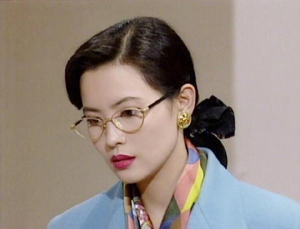 Nhan sắc tuyệt mỹ thời trẻ của Lam Khiết Anh - 'Mỹ nhân Ngũ Đài Sơn' được cả Hong Kong ca tụng Nhan sắc tuyệt mỹ thời trẻ của Lam Khiết Anh - 'Mỹ nhân Ngũ Đài Sơn' được cả Hong Kong ca tụng
