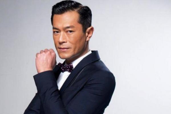 Tài tử Cổ Thiên Lạc đứng ra lo liệu tang lễ cho Lam Khiết Anh do không tìm được người nhà Tài tử Cổ Thiên Lạc đứng ra lo liệu tang lễ cho Lam Khiết Anh do không tìm được người nhà