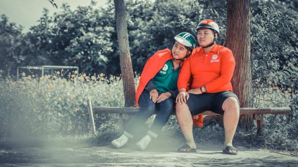 'Cười không nhặt được mồm' với bộ ảnh cưới khi Grab và Go-Viet quyết định về chung một nhà 'Cười không nhặt được mồm' với bộ ảnh cưới khi Grab và Go-Viet quyết định về chung một nhà
