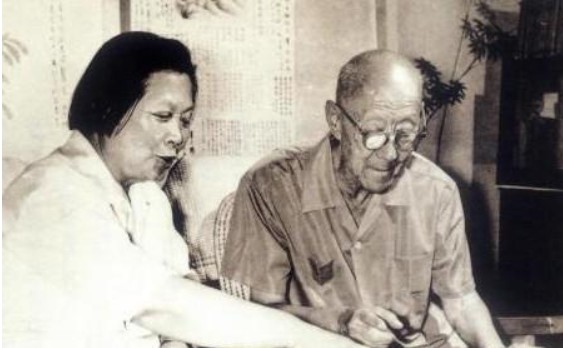 Đệ nhất mỹ nữ Giang Nam: 13 tuổi bị bán vào kỹ viện, 20 năm sau lại được cả quốc tế ngưỡng vọng Đệ nhất mỹ nữ Giang Nam: 13 tuổi bị bán vào kỹ viện, 20 năm sau lại được cả quốc tế ngưỡng vọng