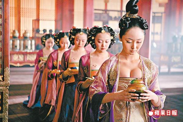 Chế độ 'sống thử' dưới triều Thanh hay kí sự làm 'ấm giường' hoàng tử của cung nữ thời xưa Chế độ 'sống thử' dưới triều Thanh hay kí sự làm 'ấm giường' hoàng tử của cung nữ thời xưa