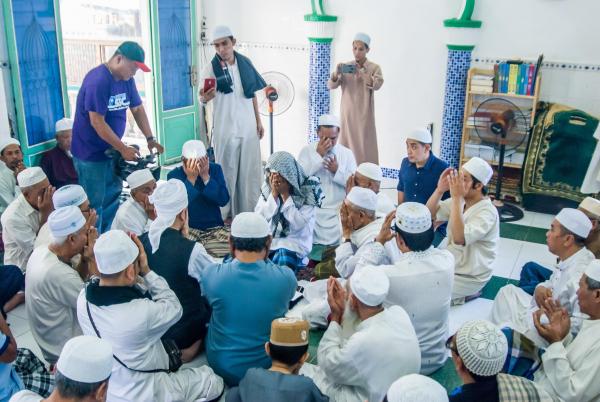 Đám cưới của người Chăm theo đạo Hồi tại An Giang có gì lạ? Đám cưới của người Chăm theo đạo Hồi tại An Giang có gì lạ?