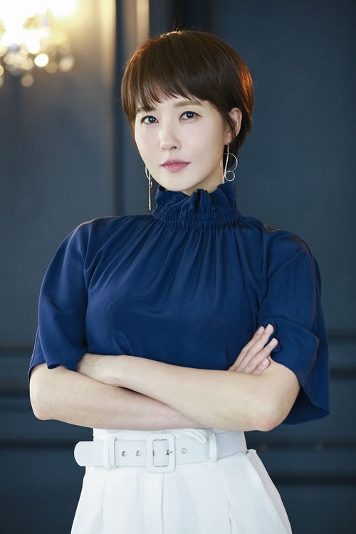 'Red Moon Blue Sun': Trẻ con và những vụ giết người bí ẩn trong phim truyền hình kinh dị đầu tiên của MBC 'Red Moon Blue Sun': Trẻ con và những vụ giết người bí ẩn trong phim truyền hình kinh dị đầu tiên của MBC