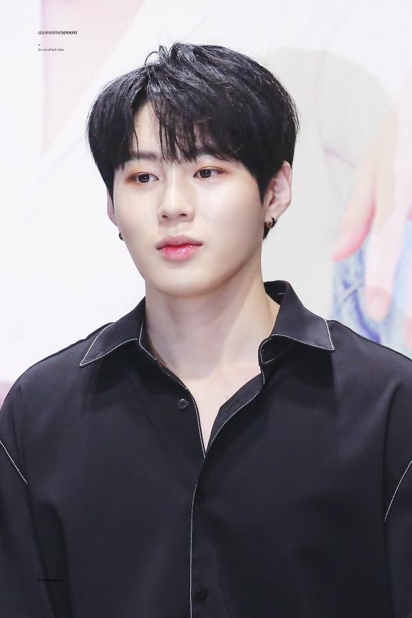 Wanna One lần đầu tiết lộ tất cả sự thật về scandal 'văng tục, nguyền rủa fan cuồng' cách đây 8 tháng Wanna One lần đầu tiết lộ tất cả sự thật về scandal 'văng tục, nguyền rủa fan cuồng' cách đây 8 tháng