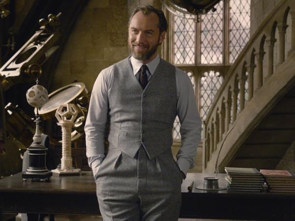 20 câu hỏi làm người xem bối rối trong 'Fantastic Beasts: The Crimes of Grindelwald' 20 câu hỏi làm người xem bối rối trong 'Fantastic Beasts: The Crimes of Grindelwald'