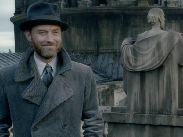 20 câu hỏi làm người xem bối rối trong 'Fantastic Beasts: The Crimes of Grindelwald' 20 câu hỏi làm người xem bối rối trong 'Fantastic Beasts: The Crimes of Grindelwald'