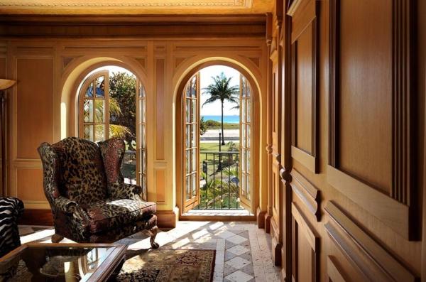Có một thế giới thần tiên bên trong biệt thự xa hoa triệu đô của 'Hoàng đế thời trang Ý' Gianni Versace Có một thế giới thần tiên bên trong biệt thự xa hoa triệu đô của 'Hoàng đế thời trang Ý' Gianni Versace