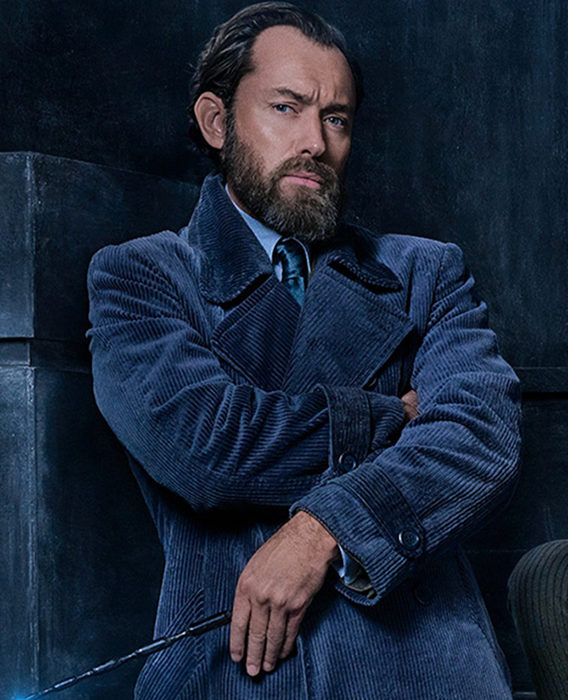 Thông qua 'Fantastic Beasts', Jude Law nói thế giới đã sẵn sàng để đón nhận một Dumbledore đồng tính Thông qua 'Fantastic Beasts', Jude Law nói thế giới đã sẵn sàng để đón nhận một Dumbledore đồng tính