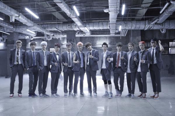 Luhan lần đầu nói lý do rời bỏ EXO trở về Trung Quốc: 'Tôi thấy mình phải sải cánh bay tới nơi rộng lớn hơn' Luhan lần đầu nói lý do rời bỏ EXO trở về Trung Quốc: 'Tôi thấy mình phải sải cánh bay tới nơi rộng lớn hơn'