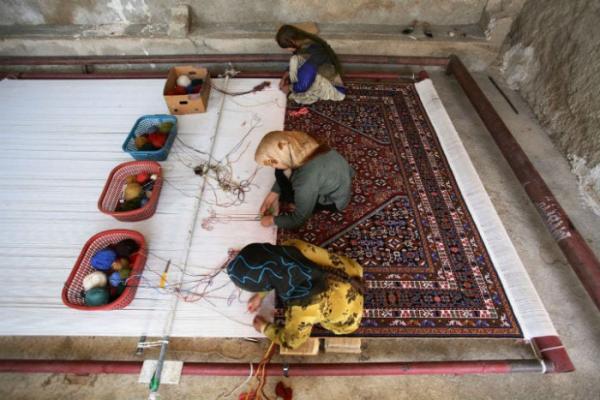 20 sự thật thú vị về nước Iran: Tặng quà phải từ chối 3 lần mới được nhận, Internet bị chính phủ kiểm soát 20 sự thật thú vị về nước Iran: Tặng quà phải từ chối 3 lần mới được nhận, Internet bị chính phủ kiểm soát
