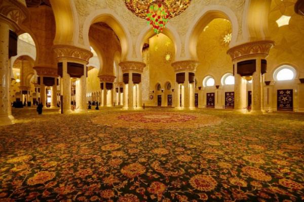 20 sự thật thú vị về nước Iran: Tặng quà phải từ chối 3 lần mới được nhận, Internet bị chính phủ kiểm soát 20 sự thật thú vị về nước Iran: Tặng quà phải từ chối 3 lần mới được nhận, Internet bị chính phủ kiểm soát