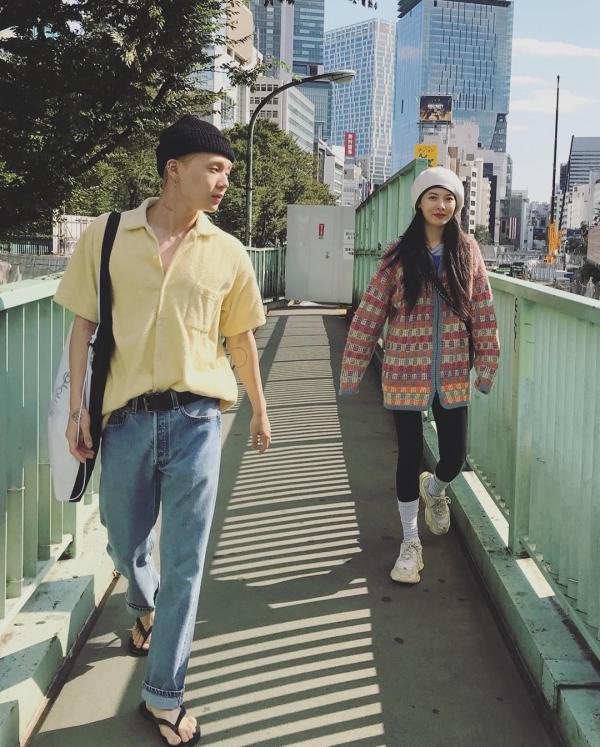 Lovestagram của HyunA - E'Dawn: Từ tình yêu đáng ngưỡng mộ đến mối quan hệ ồn ào trên mạng xã hội Lovestagram của HyunA - E'Dawn: Từ tình yêu đáng ngưỡng mộ đến mối quan hệ ồn ào trên mạng xã hội