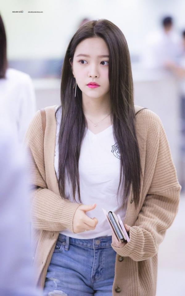 Danh sách 5 nữ idol K-Pop bị ghét nhất từ trước tới nay do trang KWord tổng hợp Danh sách 5 nữ idol K-Pop bị ghét nhất từ trước tới nay do trang KWord tổng hợp