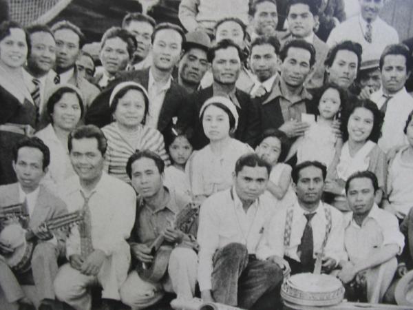 Lịch sử đau thương của người nhập cư Mỹ gốc Á: Bị lăng nhục, khinh rẻ, thậm chí là đổ máu Lịch sử đau thương của người nhập cư Mỹ gốc Á: Bị lăng nhục, khinh rẻ, thậm chí là đổ máu