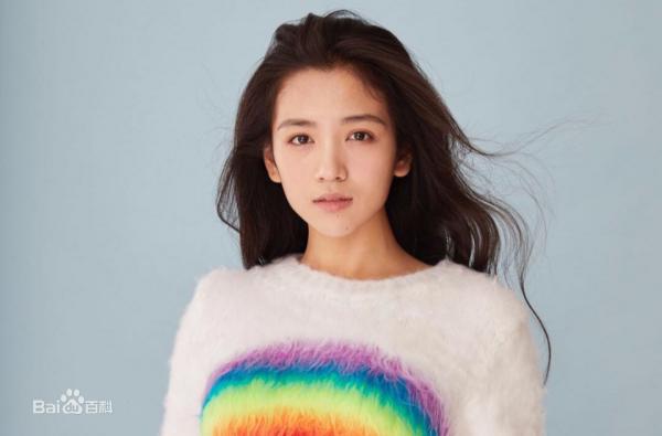 Khám phá profile của dàn trai xinh gái đẹp 9x trong 'Sống Không Dũng Cảm Uổng Phí Thanh Xuân' Khám phá profile của dàn trai xinh gái đẹp 9x trong 'Sống Không Dũng Cảm Uổng Phí Thanh Xuân'