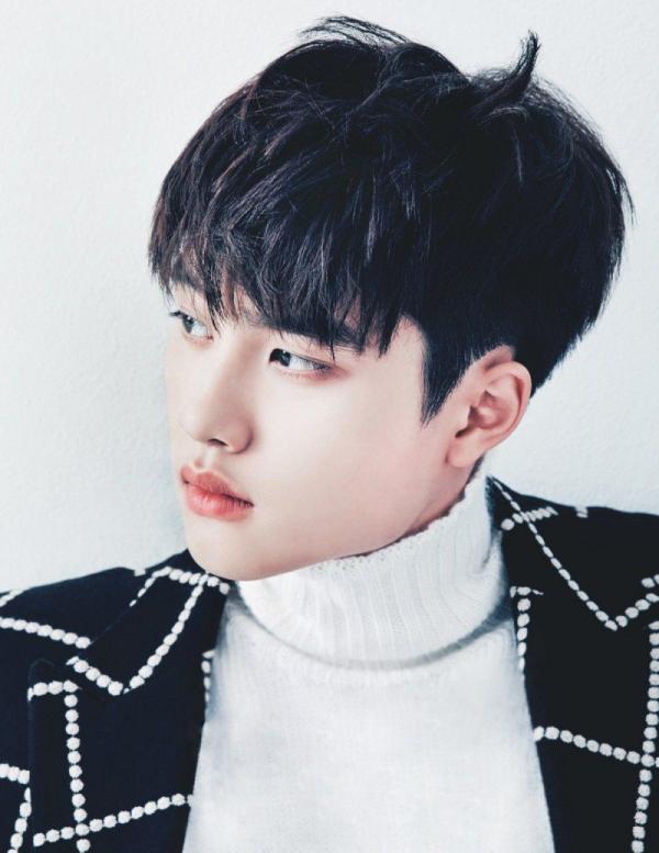 Cộng đồng gay xứ Hàn bình chọn 16 mỹ nam K-Pop có sức mạnh 'bẻ thẳng thành cong' Cộng đồng gay xứ Hàn bình chọn 16 mỹ nam K-Pop có sức mạnh 'bẻ thẳng thành cong'