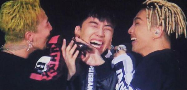 Loạt bằng chứng cho thấy Seung Ri từng bị các thành viên Big Bang 'bắt nạt' rất nhiều Loạt bằng chứng cho thấy Seung Ri từng bị các thành viên Big Bang 'bắt nạt' rất nhiều