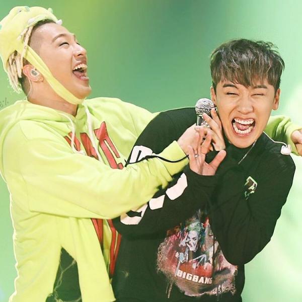 Loạt bằng chứng cho thấy Seung Ri từng bị các thành viên Big Bang 'bắt nạt' rất nhiều Loạt bằng chứng cho thấy Seung Ri từng bị các thành viên Big Bang 'bắt nạt' rất nhiều