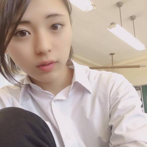 Mỹ thiếu niên Nhật Bản 15 tuổi nổi tiếng sau một đêm vì có nhan sắc 'đến con trai cũng phải rung động' Mỹ thiếu niên Nhật Bản 15 tuổi nổi tiếng sau một đêm vì có nhan sắc 'đến con trai cũng phải rung động'