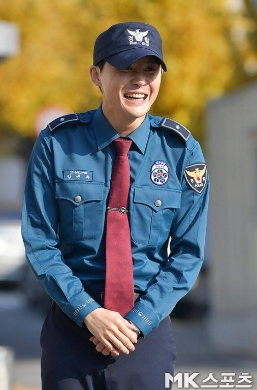 JYJ Junsu bật khóc nói về ý định giải nghệ sau 8 năm không thể xuất hiện trên TV vì bị SM 'phong sát' JYJ Junsu bật khóc nói về ý định giải nghệ sau 8 năm không thể xuất hiện trên TV vì bị SM 'phong sát'