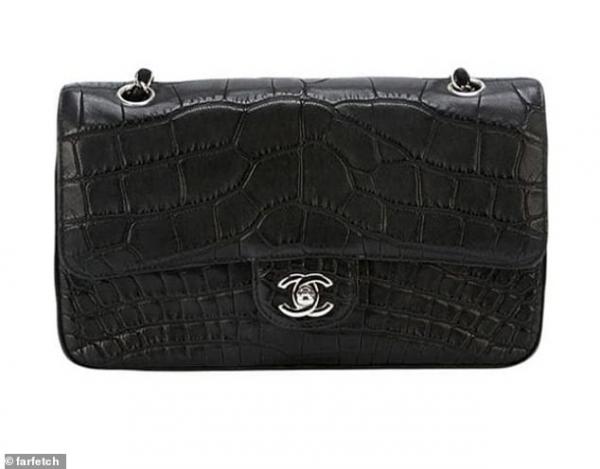Chanel đi đầu trong việc chính thức cấm sử dụng da động vật trong ngành công nghiệp thời trang Chanel đi đầu trong việc chính thức cấm sử dụng da động vật trong ngành công nghiệp thời trang