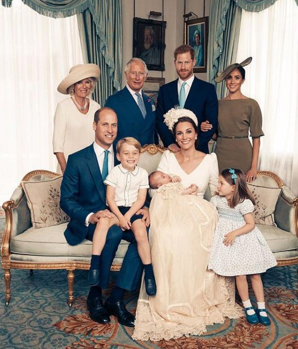 Hành trình trở thành Công nương nước Anh mẫu mực và đáng mến của Kate Middleton Hành trình trở thành Công nương nước Anh mẫu mực và đáng mến của Kate Middleton