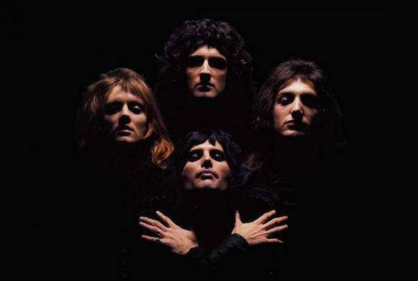 Ca khúc chủ đề được stream 1,6 tỉ lần trên trang nhạc số: Chỉ có thể là 'Bohemian Rhapsody' Ca khúc chủ đề được stream 1,6 tỉ lần trên trang nhạc số: Chỉ có thể là 'Bohemian Rhapsody'