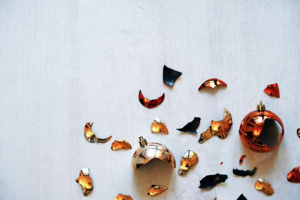 Hãy cẩn thận, bạn rất có thể sẽ bị 'trầm cảm' vào ngày lễ Hãy cẩn thận, bạn rất có thể sẽ bị 'trầm cảm' vào ngày lễ