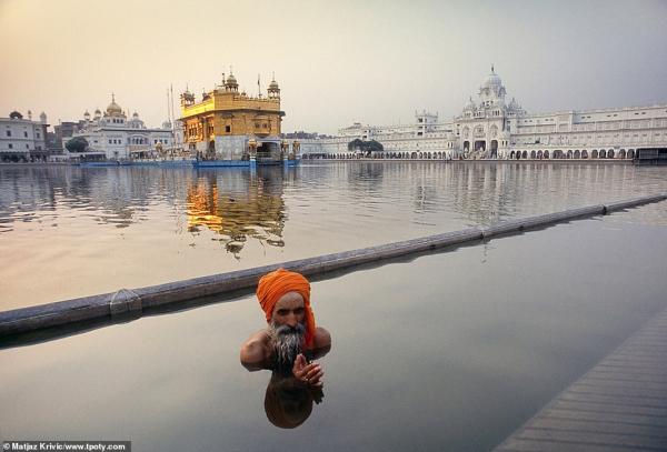 Những bức ảnh đoạt giải 'Travel Photographer of the Year': Đây là một thế giới mà ta chưa từng biết Những bức ảnh đoạt giải 'Travel Photographer of the Year': Đây là một thế giới mà ta chưa từng biết