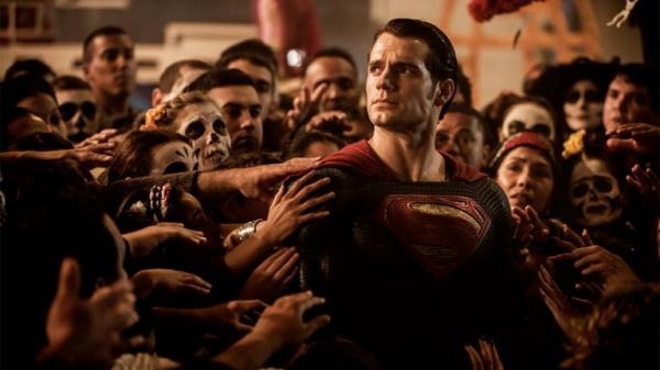 Anh em đạo diễn 'Avengers' chia sẻ những khó khăn khi làm phim về Superman Anh em đạo diễn 'Avengers' chia sẻ những khó khăn khi làm phim về Superman
