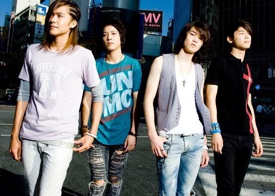 Cựu thành viên CNBLUE bị fan tố cáo: Chê bai đồng nghiệp, quấy rối và body shaming fan nữ Cựu thành viên CNBLUE bị fan tố cáo: Chê bai đồng nghiệp, quấy rối và body shaming fan nữ