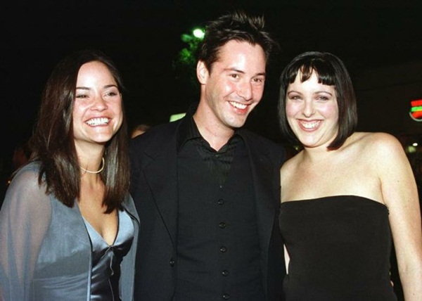 Keanu Reeves - vì tinh tú cô độc nhất Hollywood và những chuyện buồn chưa từng kể Keanu Reeves - vì tinh tú cô độc nhất Hollywood và những chuyện buồn chưa từng kể