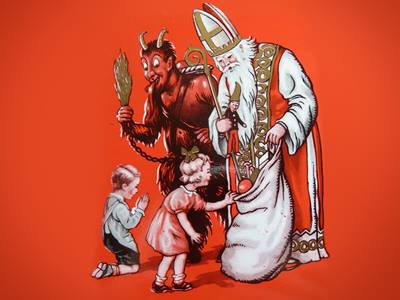 Krampus - Phiên bản đen tối của Santa Claus và cách trừng phạt trẻ hư nghe thôi cũng rùng mình Krampus - Phiên bản đen tối của Santa Claus và cách trừng phạt trẻ hư nghe thôi cũng rùng mình