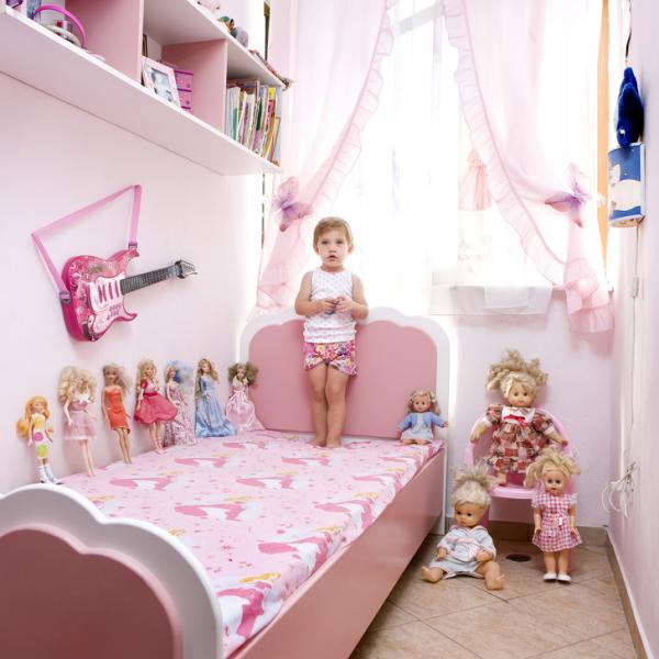 Sự khác biệt đáng suy ngẫm về đồ chơi của trẻ em trên toàn thế giới Sự khác biệt đáng suy ngẫm về đồ chơi của trẻ em trên toàn thế giới