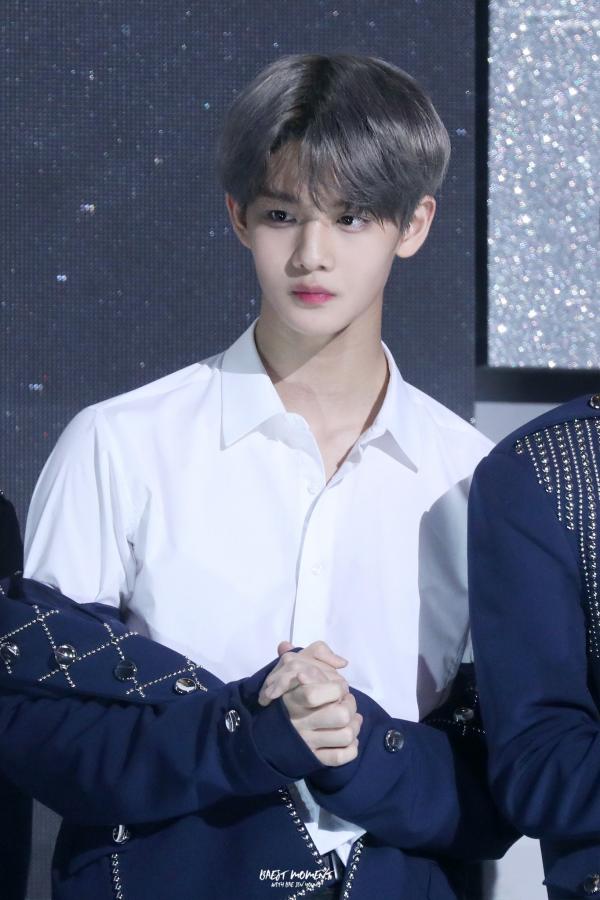 Sở hữu hậu cung fanboy toàn nhân vật tiếng tăm, IU quá hợp với danh hiệu 'idol của các idol' Sở hữu hậu cung fanboy toàn nhân vật tiếng tăm, IU quá hợp với danh hiệu 'idol của các idol'