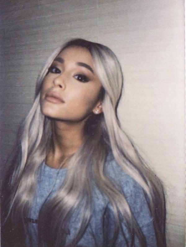 Đoán xem ai là người viết những câu đậm chất 'ngôn tình' này, Ariana Grande hay Shakespeare? Đoán xem ai là người viết những câu đậm chất 'ngôn tình' này, Ariana Grande hay Shakespeare?