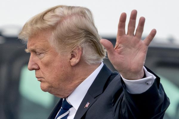 Trump sẽ bị điếc, Putin bị ám sát hay châu Âu sẽ sụp đổ là những điều nhà tiên tri Vanga đã nói về năm 2019 Trump sẽ bị điếc, Putin bị ám sát hay châu Âu sẽ sụp đổ là những điều nhà tiên tri Vanga đã nói về năm 2019