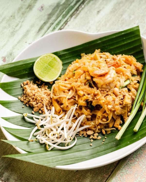 Bất ngờ với hàm lượng calories có trong những món ăn châu Á mà bạn yêu thích Bất ngờ với hàm lượng calories có trong những món ăn châu Á mà bạn yêu thích