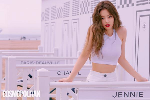 10 lùm xùm động trời năm 2018: Người qua đường 'hít drama' còn fan K-Pop 'sợ không dám thở' 10 lùm xùm động trời năm 2018: Người qua đường 'hít drama' còn fan K-Pop 'sợ không dám thở'