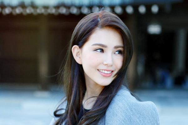 Chuyện lạ showbiz: 4 sao nữ Hoa ngữ không muốn đóng cảnh hôn và không ai dám hôn họ Chuyện lạ showbiz: 4 sao nữ Hoa ngữ không muốn đóng cảnh hôn và không ai dám hôn họ