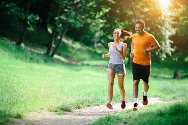 Lợi ích không ngờ từ việc lôi kéo 'nửa kia' tập thể dục cùng: Hai người khỏe, hai người vui Lợi ích không ngờ từ việc lôi kéo 'nửa kia' tập thể dục cùng: Hai người khỏe, hai người vui